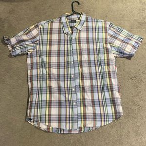 Short sleeve button down shirt